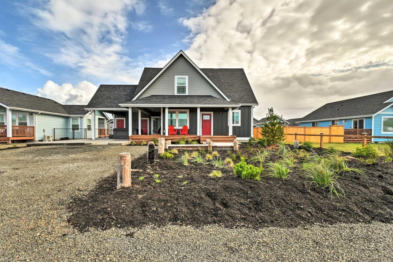 Ocean Shores Getaway With Fireplace And Hot Tub! Екстер'єр фото