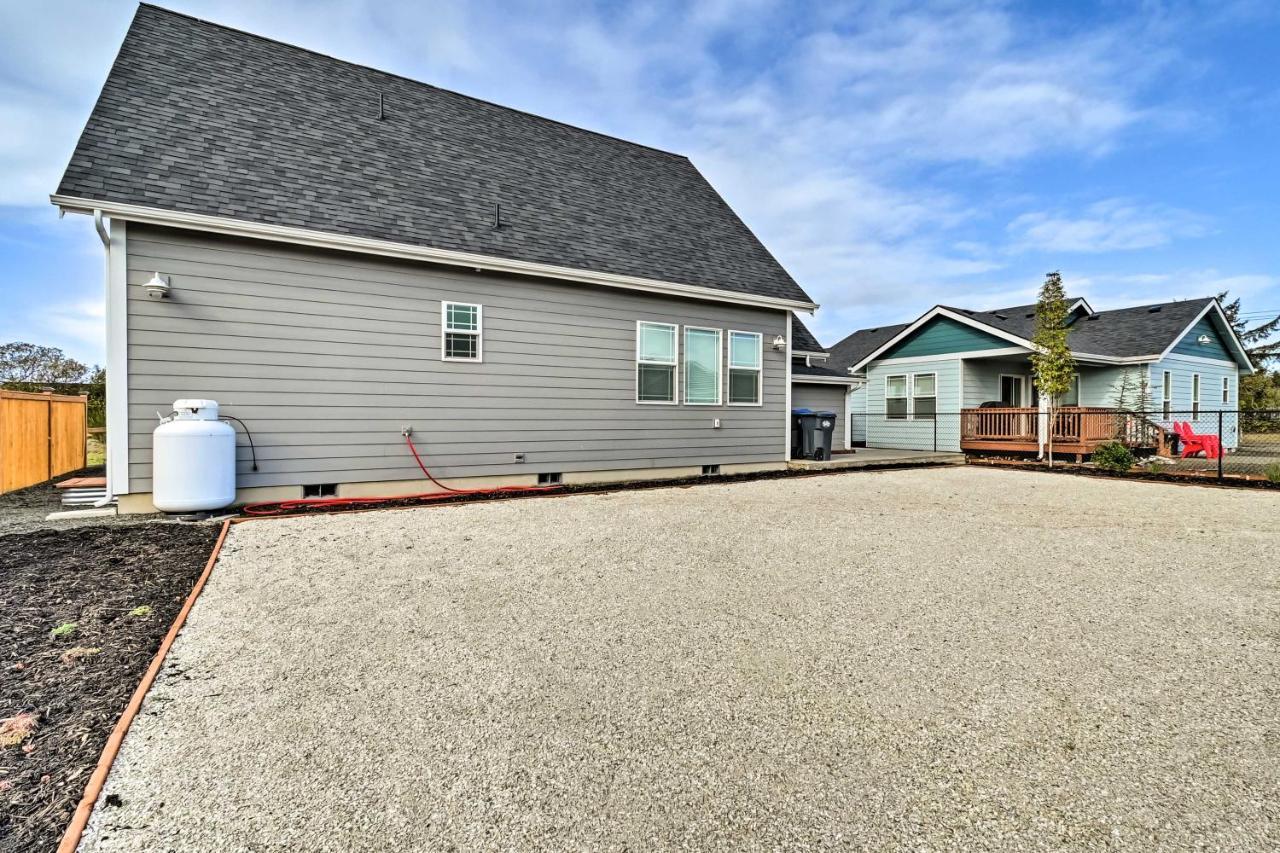 Ocean Shores Getaway With Fireplace And Hot Tub! Екстер'єр фото